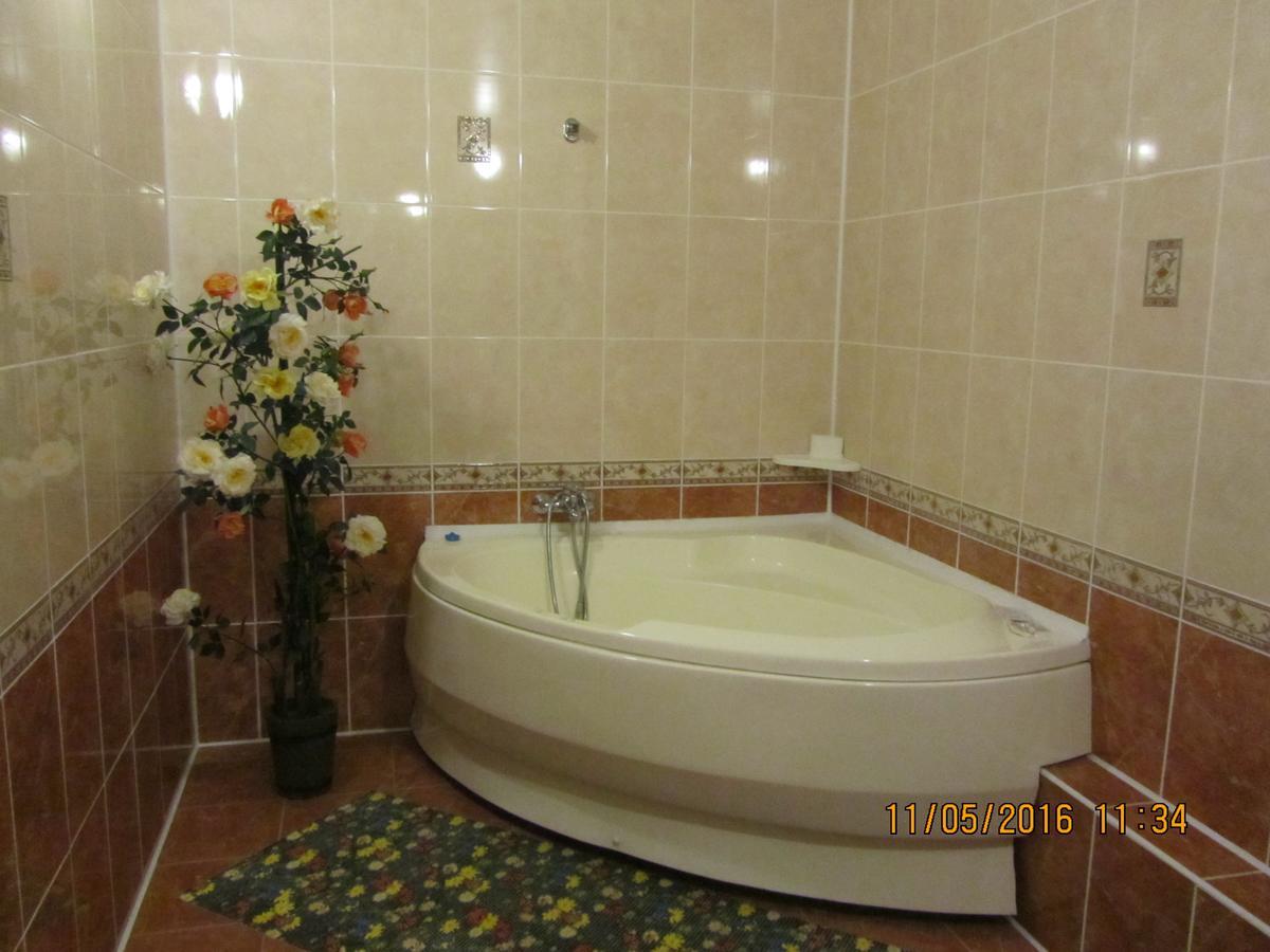Hotel Berezka Vawkavysk Dış mekan fotoğraf