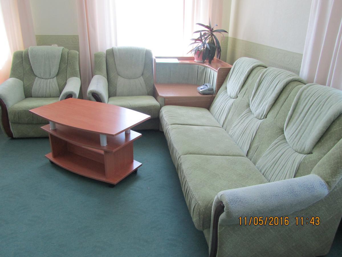 Hotel Berezka Vawkavysk Dış mekan fotoğraf
